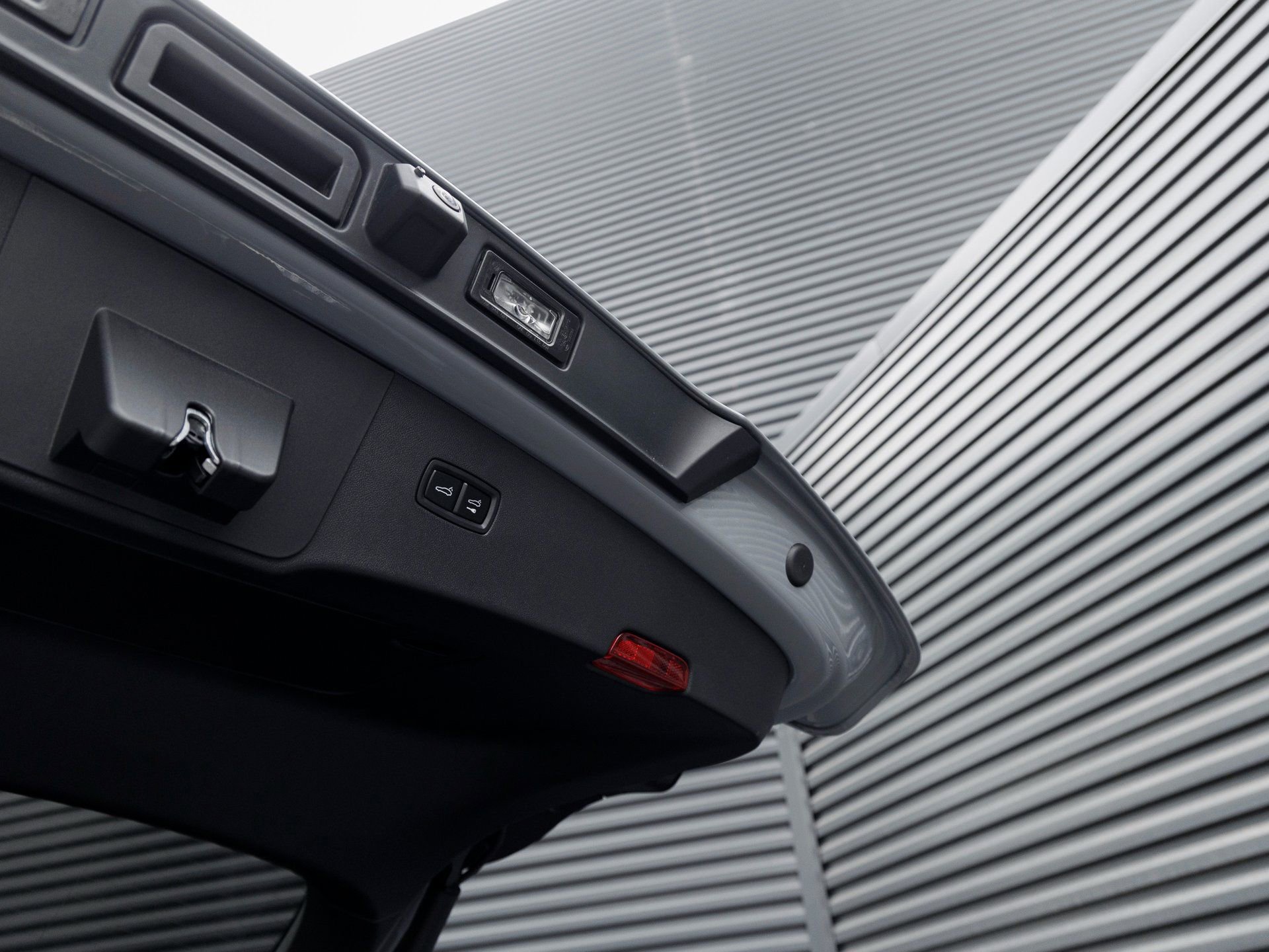 New 2026 Porsche Cayenne S image 30