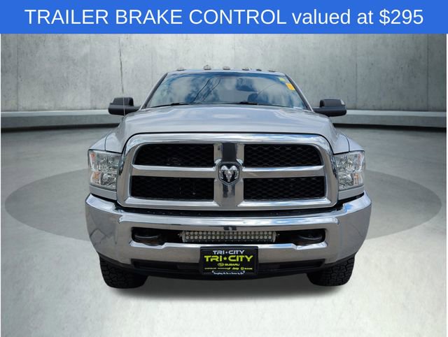 Used 2018 RAM 2500 Tradesman w/ Chrome Appearance Group AWD/4WD image 11