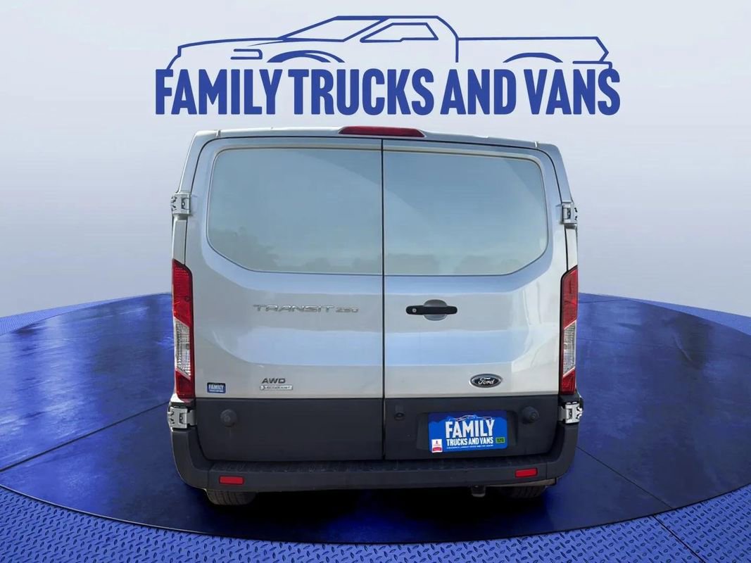 Used 2020 Ford Transit 250 Low Roof AWD image 4