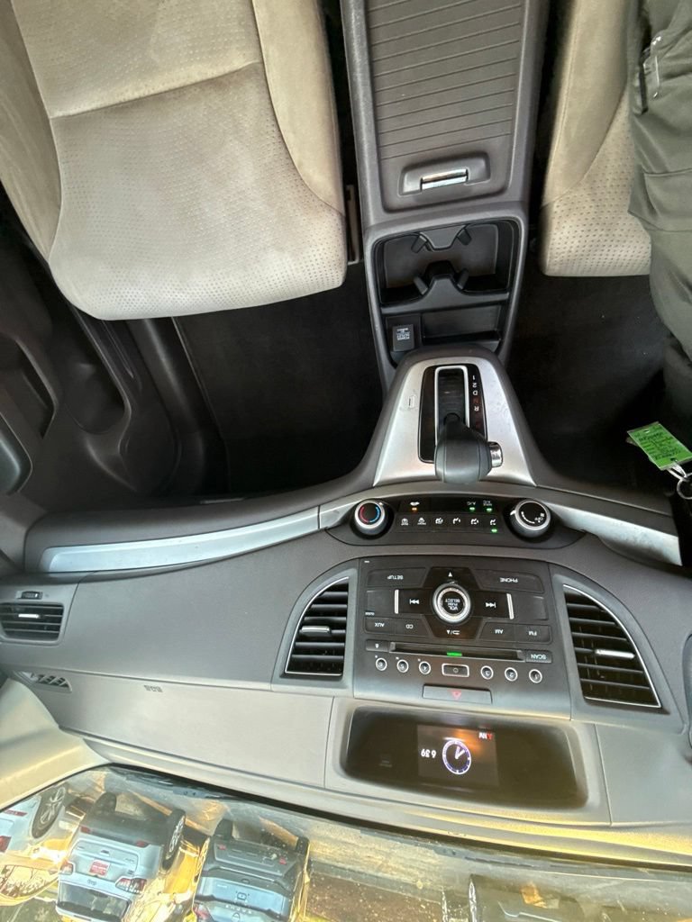 Used 2014 Honda CR-V EX image 17