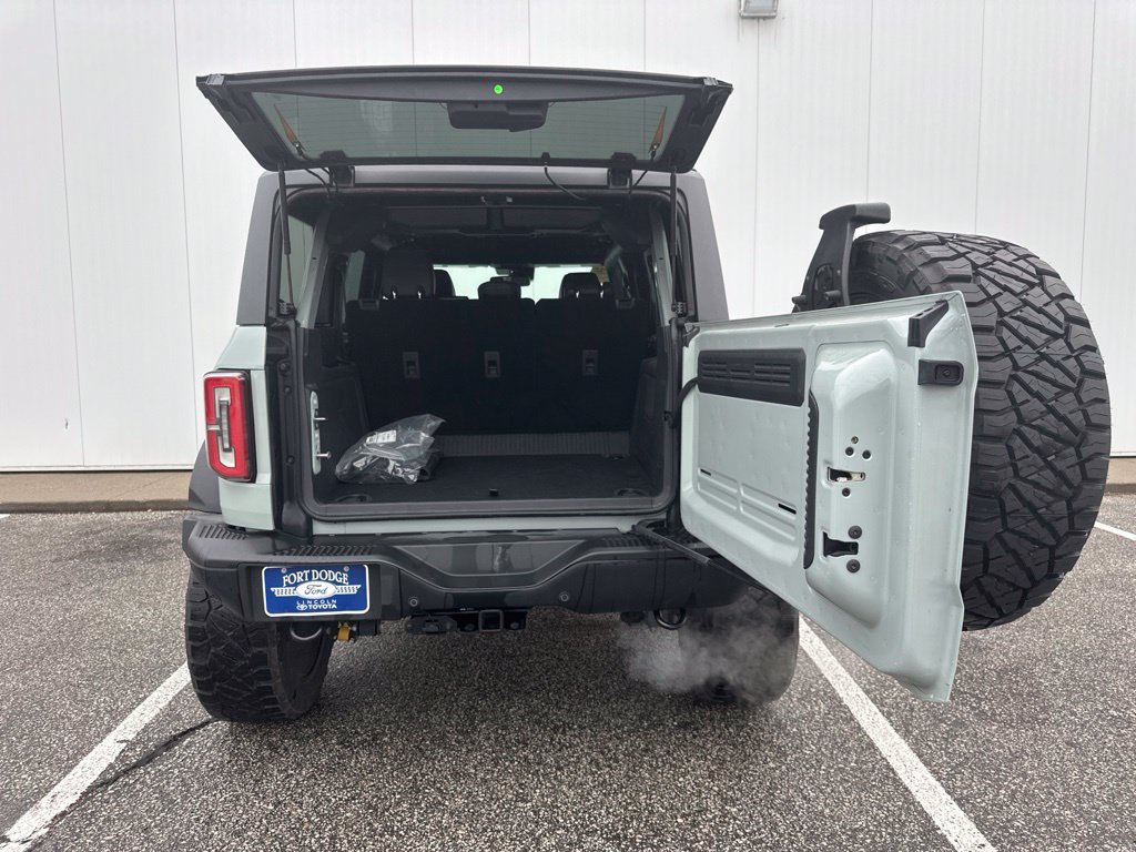 Certified 2023 Ford Bronco Badlands w/ Sasquatch Package AWD/4WD image 22