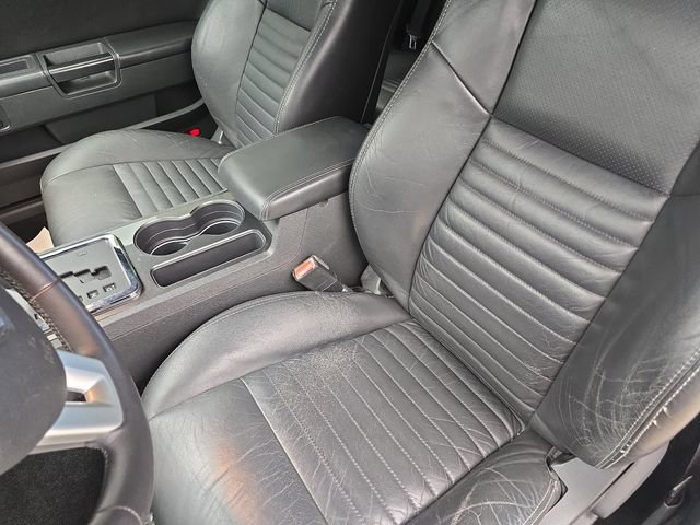 Used 2013 Dodge Challenger SXT Plus RWD image 15