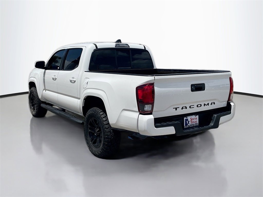 Used 2022 Toyota Tacoma SR w/ SR Convenience Package image 5