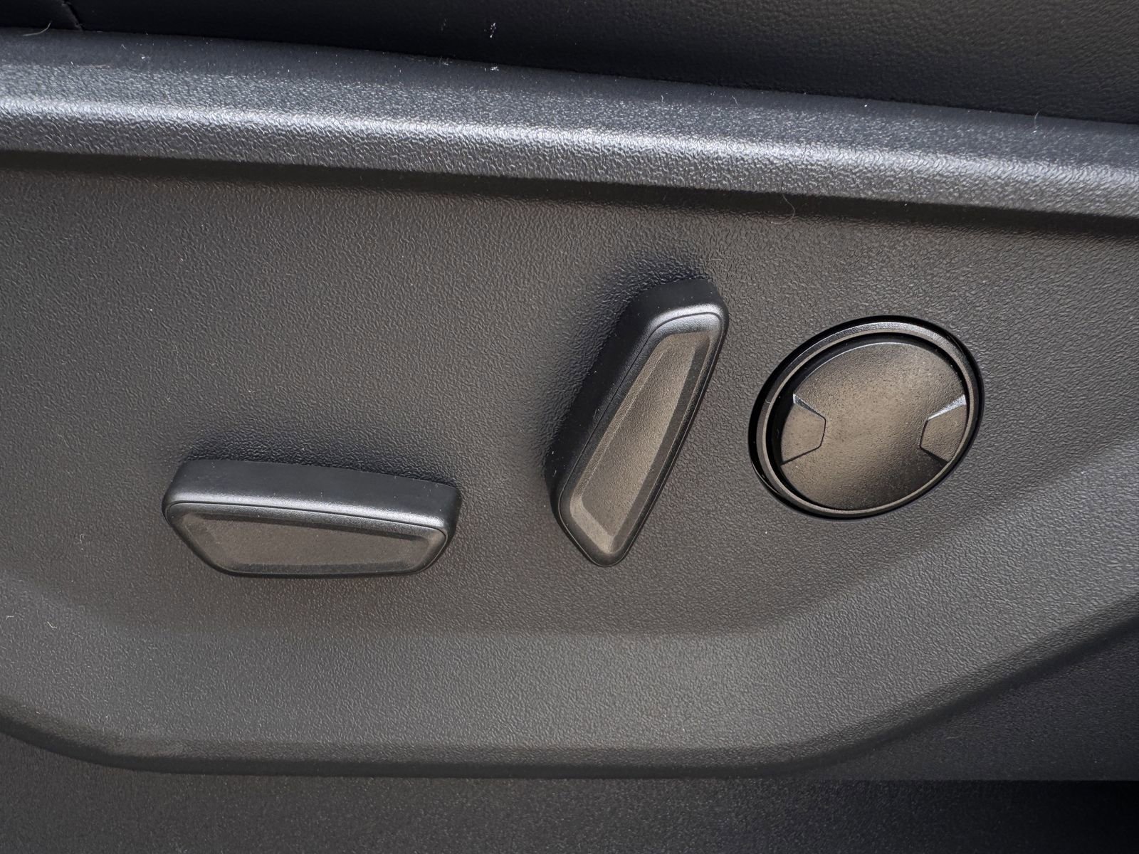 New 2026 Ford Expedition Platinum image 24