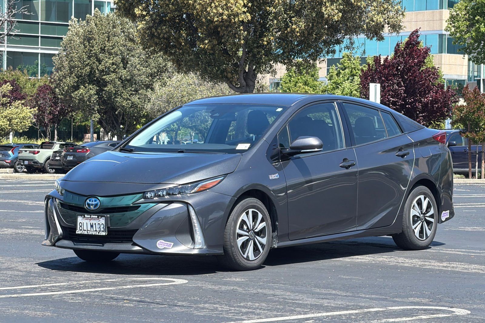 Used 2019 Toyota Prius Prime Premium FWD image 8