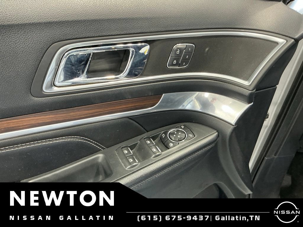 Used 2016 Ford Explorer Limited AWD/4WD image 44