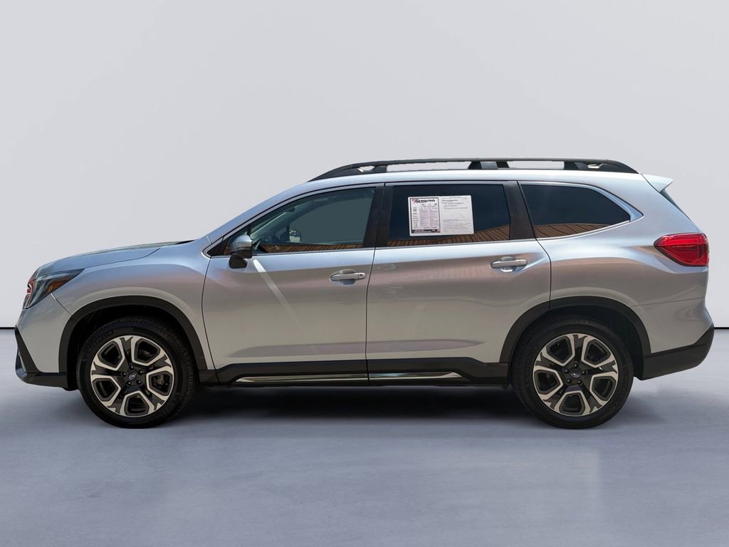 Used 2023 Subaru Ascent Limited AWD/4WD image 6