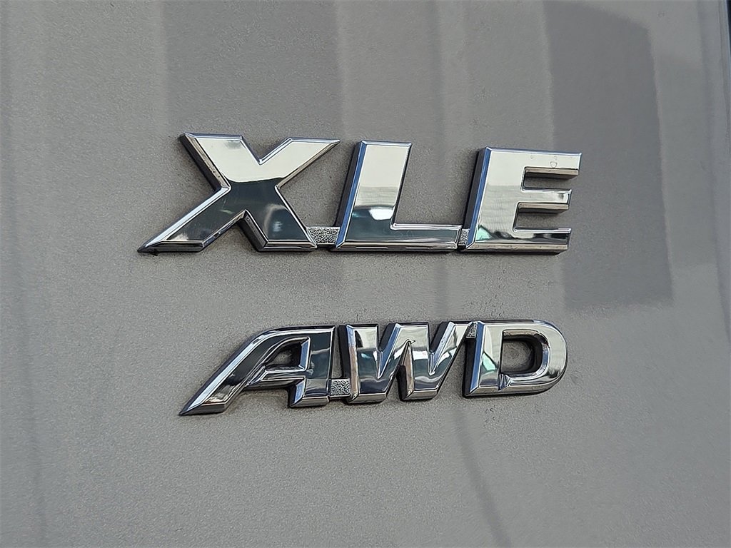 Certified 2020 Toyota RAV4 XLE image 12