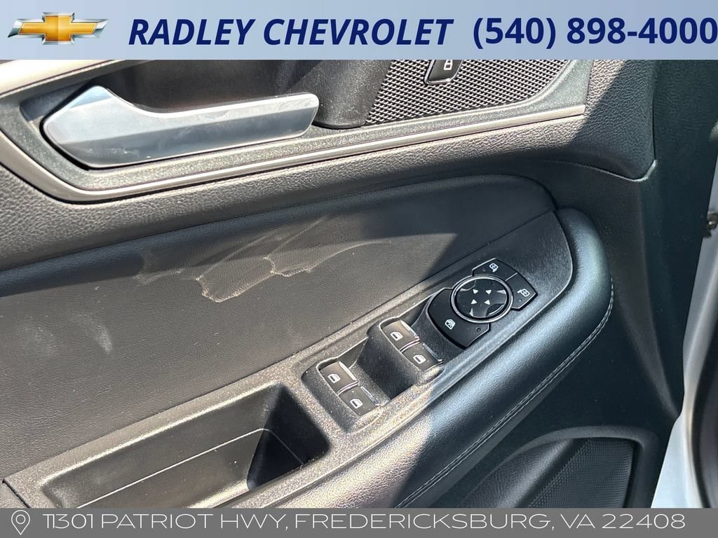 Used 2024 Ford Edge SEL AWD/4WD image 5