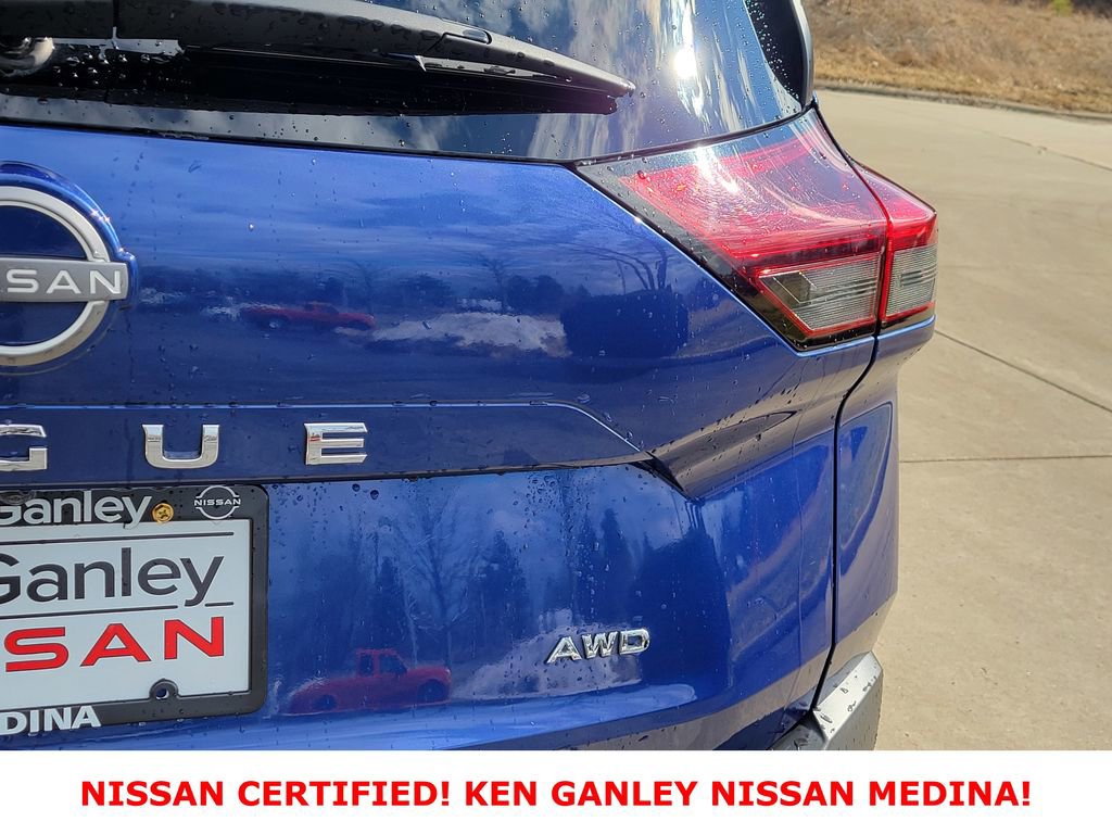 Certified 2023 Nissan Rogue S image 15