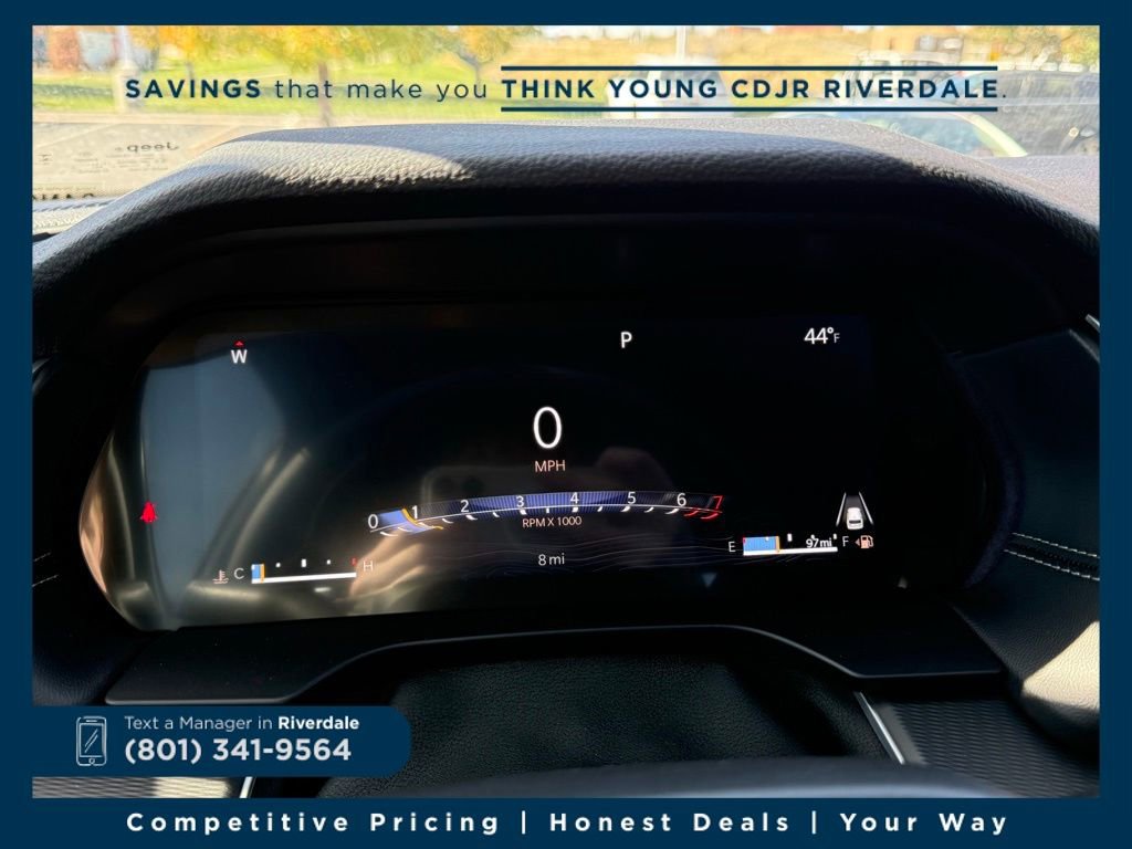 New 2025 Jeep Grand Cherokee Laredo w/ Trailer Tow Package image 18