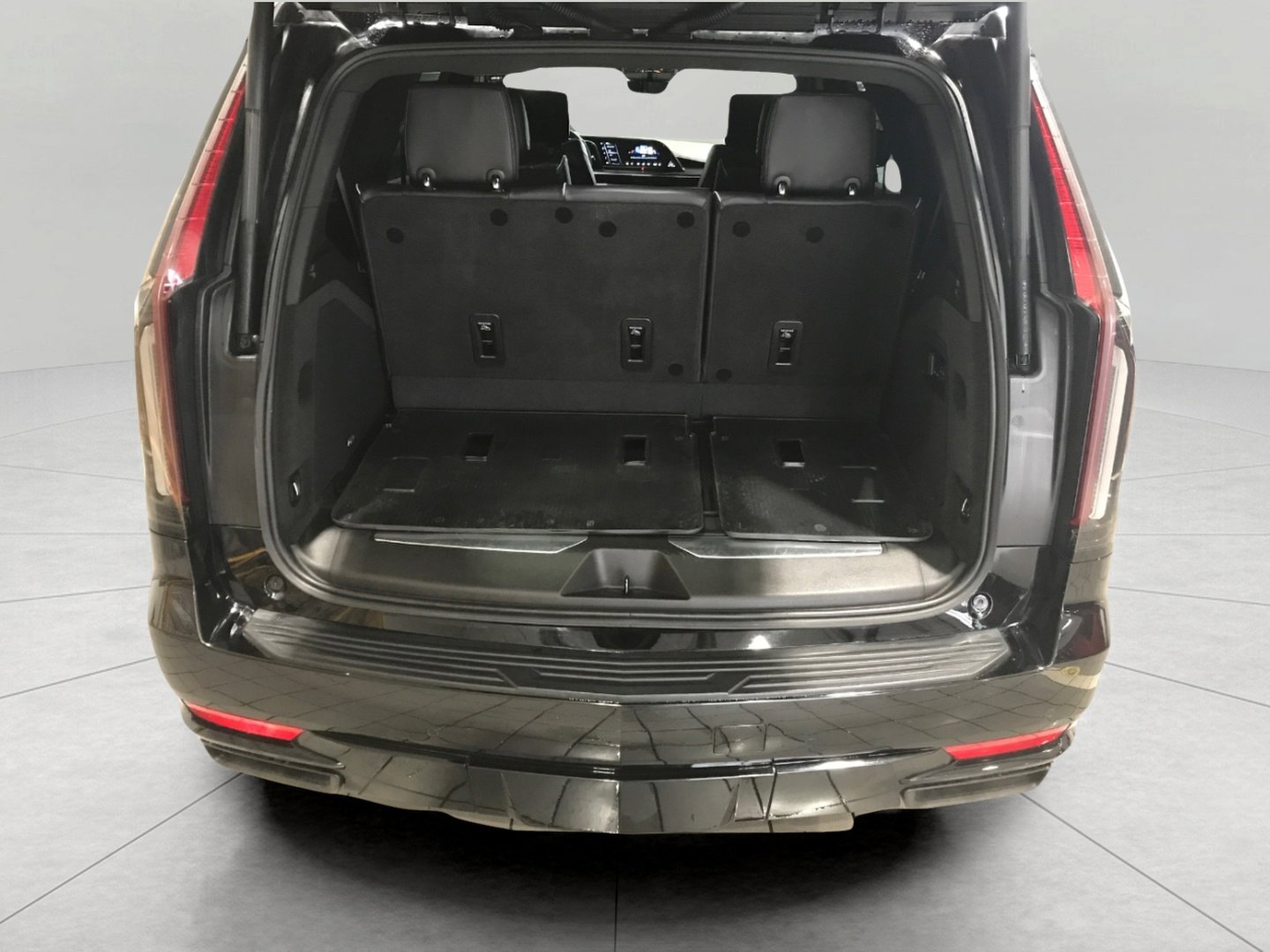 Used 2021 Cadillac Escalade Sport w/ Driver Assist Tech Package image 16