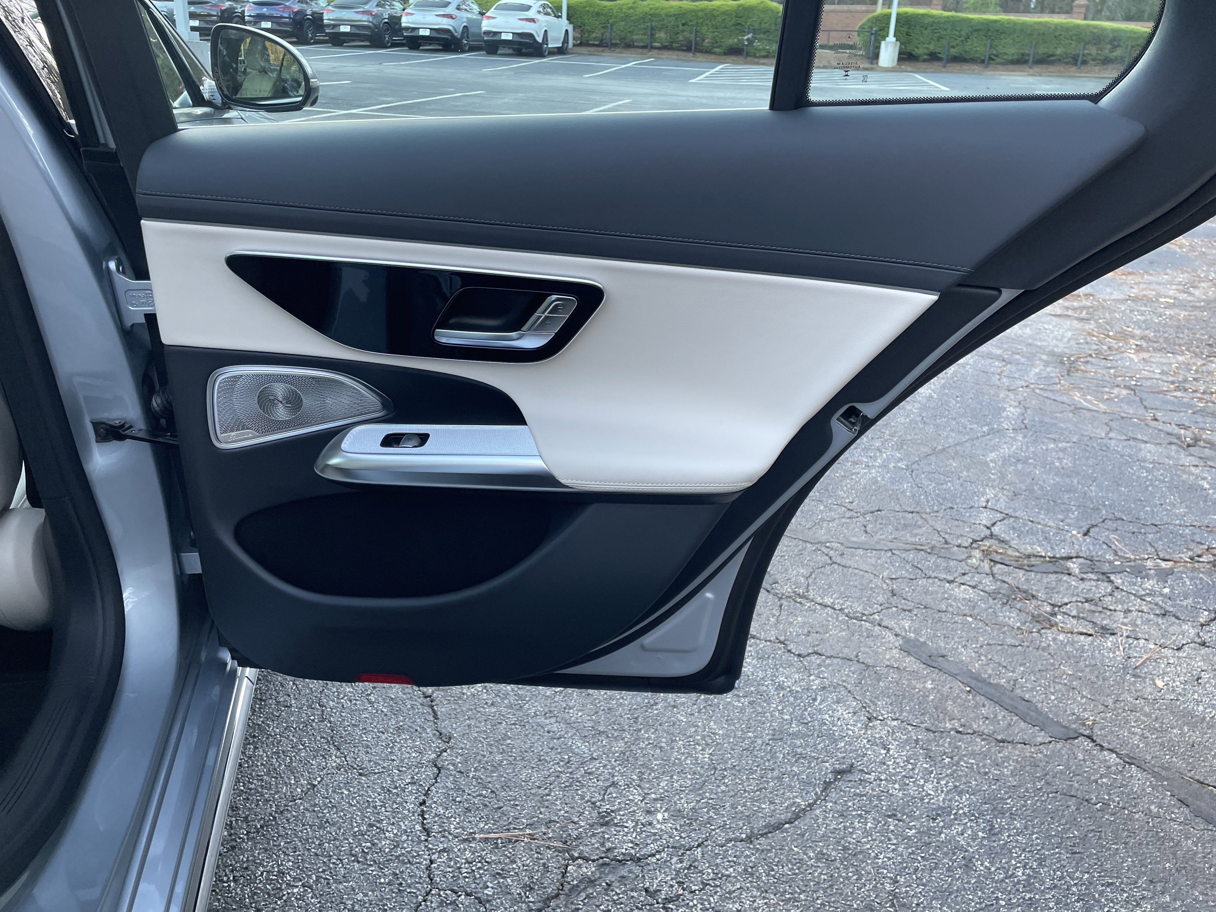 New 2026 Mercedes-Benz E 450 4MATIC Sedan image 39