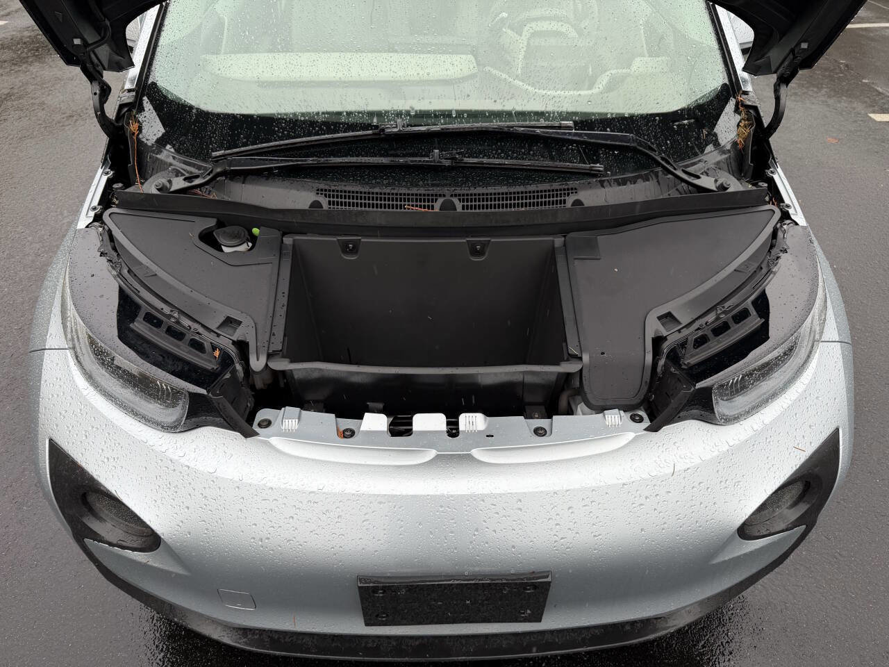 Used 2014 BMW i3 w/ Range Extender image 3