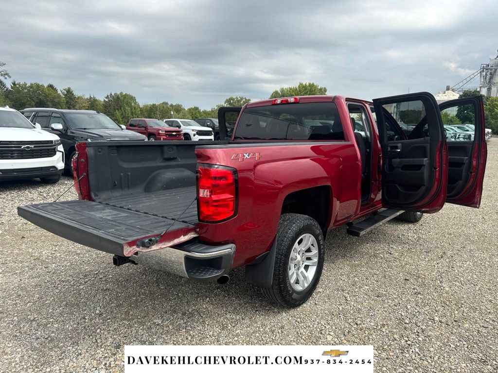 Used 2018 Chevrolet Silverado 1500 LT w/ All Star Edition AWD/4WD image 14