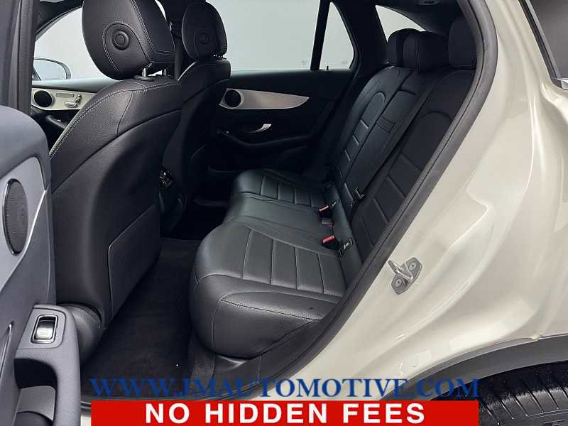 Used 2019 Mercedes-Benz GLC 300 4MATIC image 14