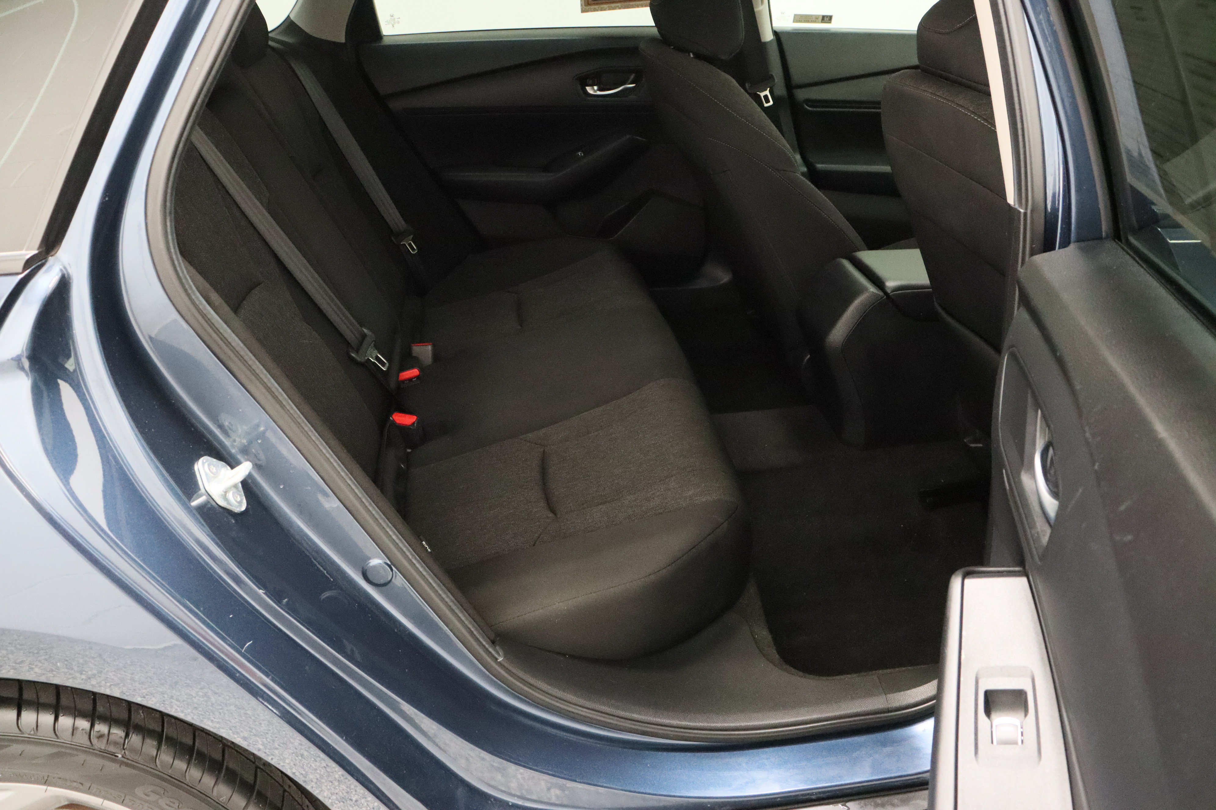 Used 2024 Honda Accord EX image 35