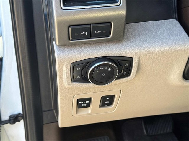 Used 2020 Ford F150 Limited w/ Trailer Tow Package image 32