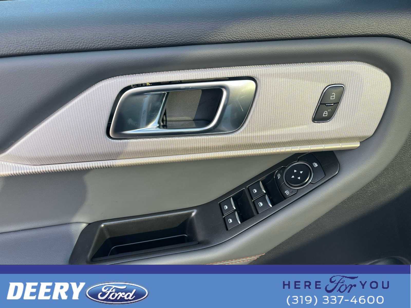 New 2026 Ford Explorer Active w/ Active Comfort Package image 29