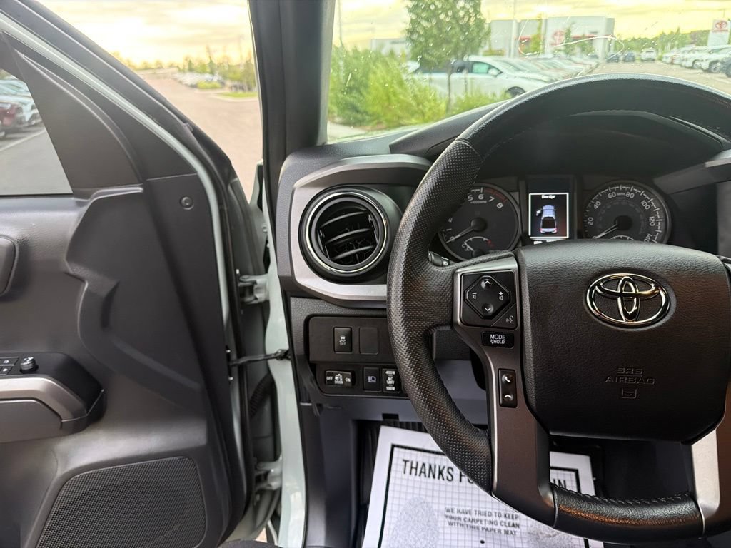 Used 2023 Toyota Tacoma TRD Off-Road AWD/4WD image 25