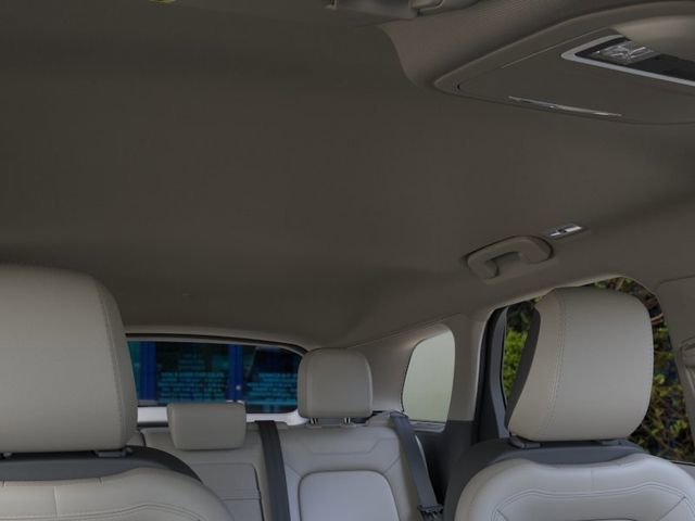 New 2026 Lincoln Corsair Premiere image 23