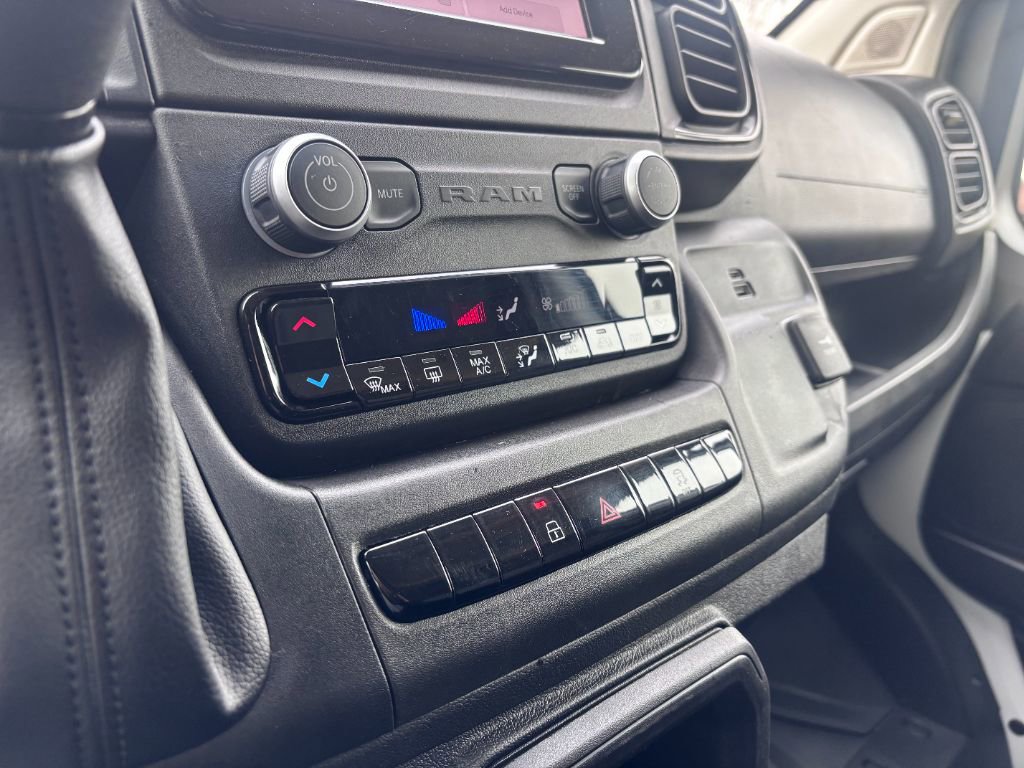 Used 2025 RAM ProMaster 2500 w/ Convenience Group image 23