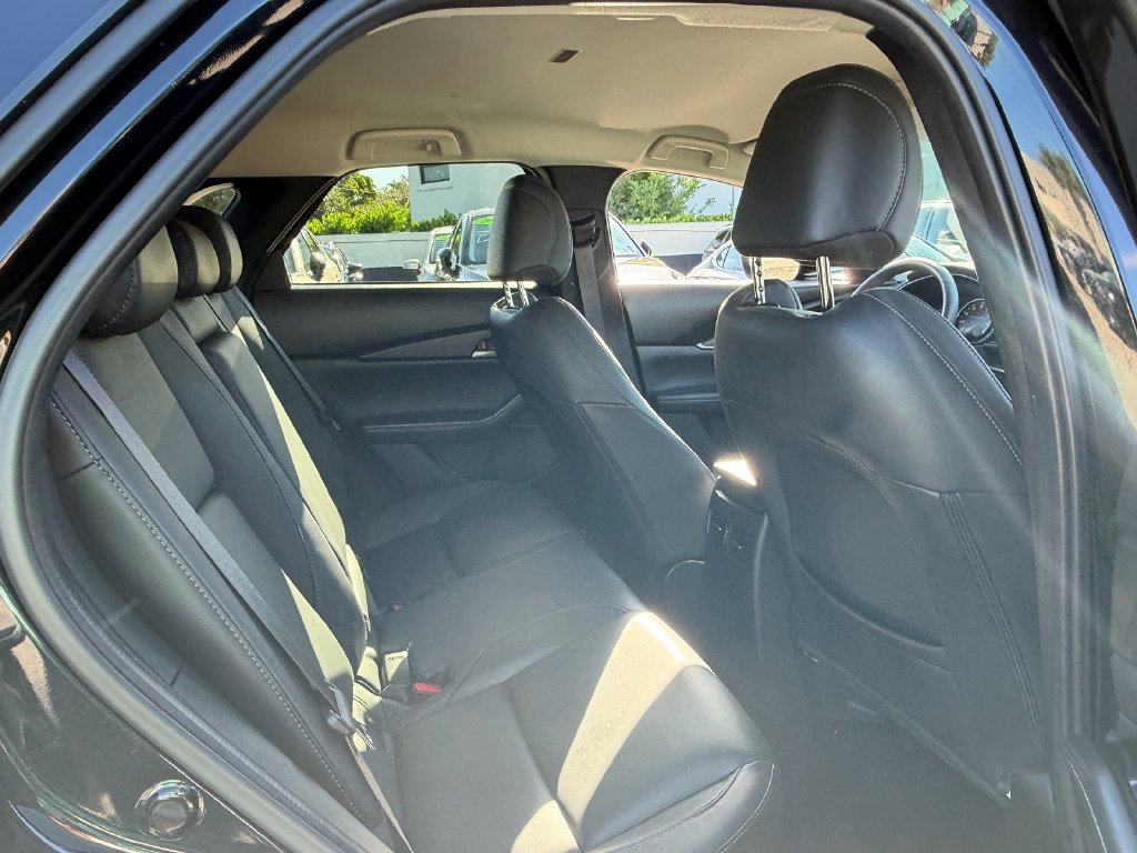 Certified 2024 MAZDA CX-30 AWD 2.5 S w/ Select Sport Pkg image 17