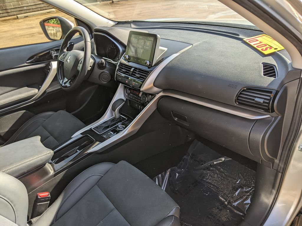 Used 2025 Mitsubishi Eclipse Cross SE AWD/4WD image 21