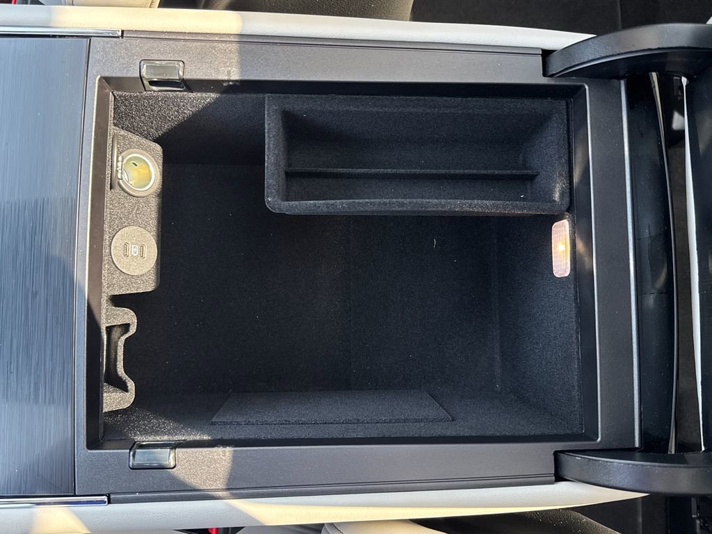 Used 2025 Lincoln Aviator Reserve w/ Equipment Group 201A AWD/4WD image 26