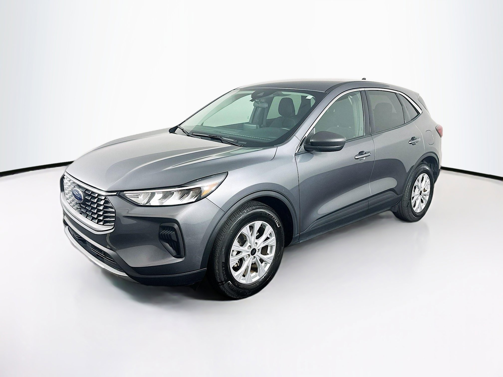 Used 2024 Ford Escape Active image 3