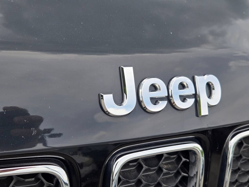 Used 2018 Jeep Compass Limited w/ Navigation Group AWD/4WD image 6
