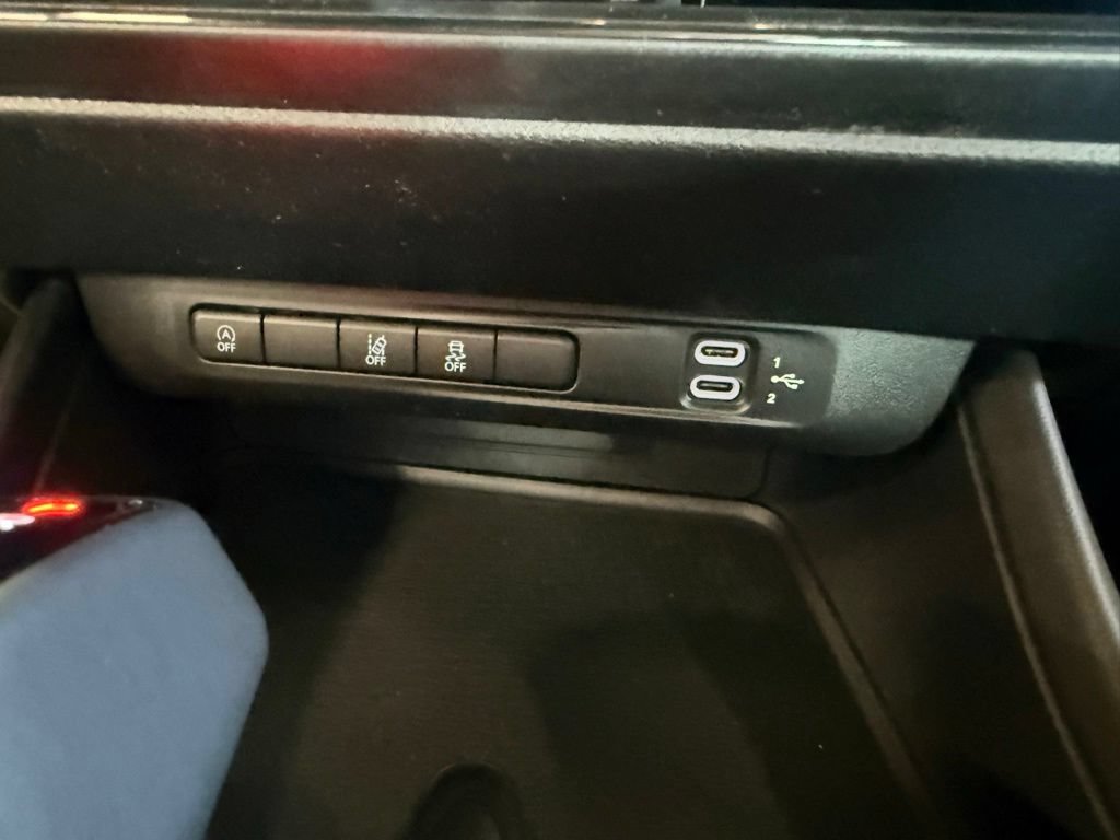 New 2026 Dodge Charger R/T AWD/4WD image 19