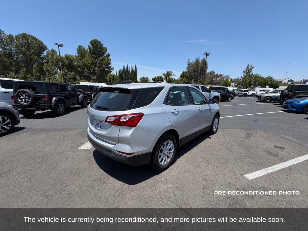Used 2019 Chevrolet Equinox LS FWD image 6