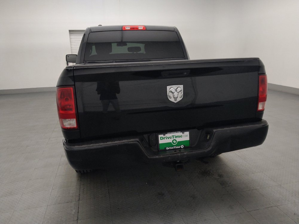 Used 2017 RAM 1500 Express RWD image 6