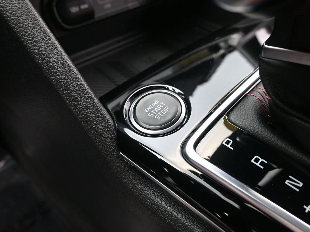 Used 2024 Kia Sportage SX image 17