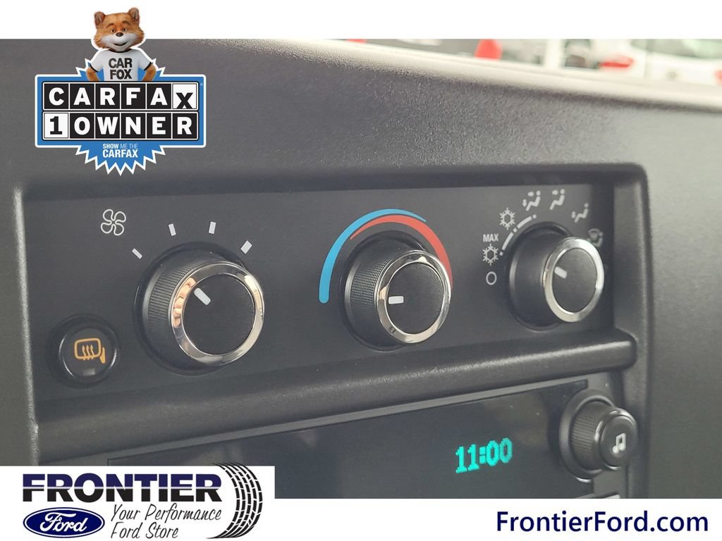 Used 2024 Chevrolet Express 3500 LT w/ LT Preferred Equipment Group RWD image 12