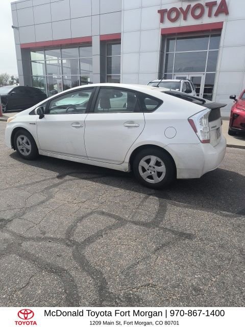 Used 2011 Toyota Prius Two FWD image 2