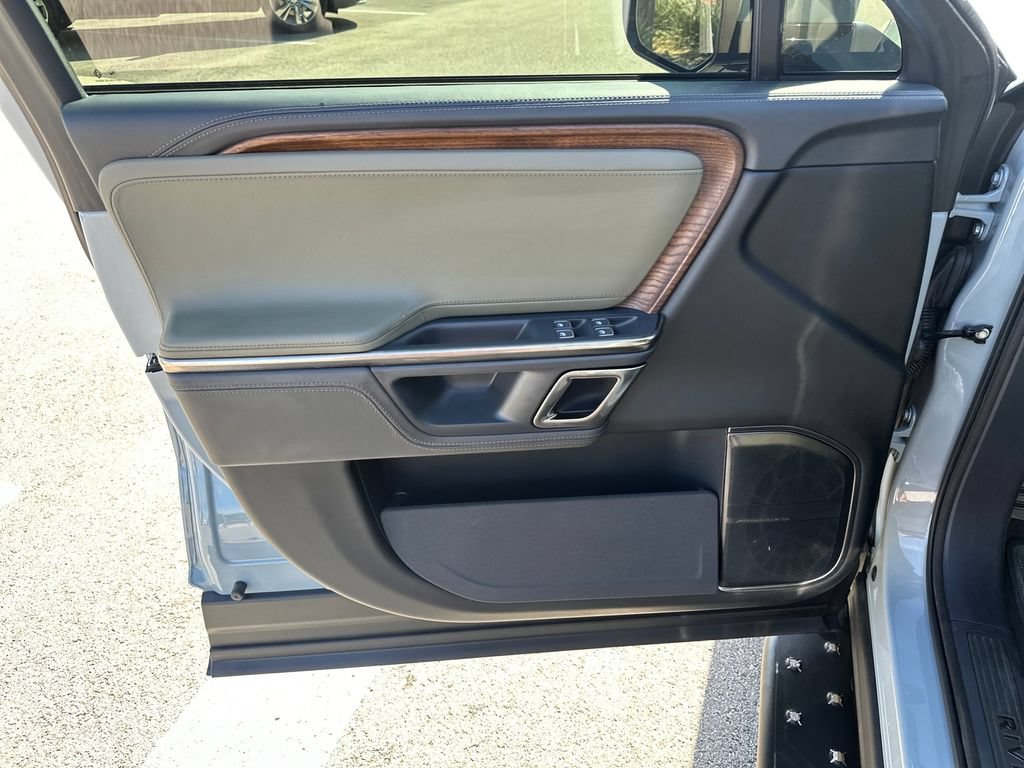 Used 2022 Rivian R1T Launch Edition AWD/4WD image 16