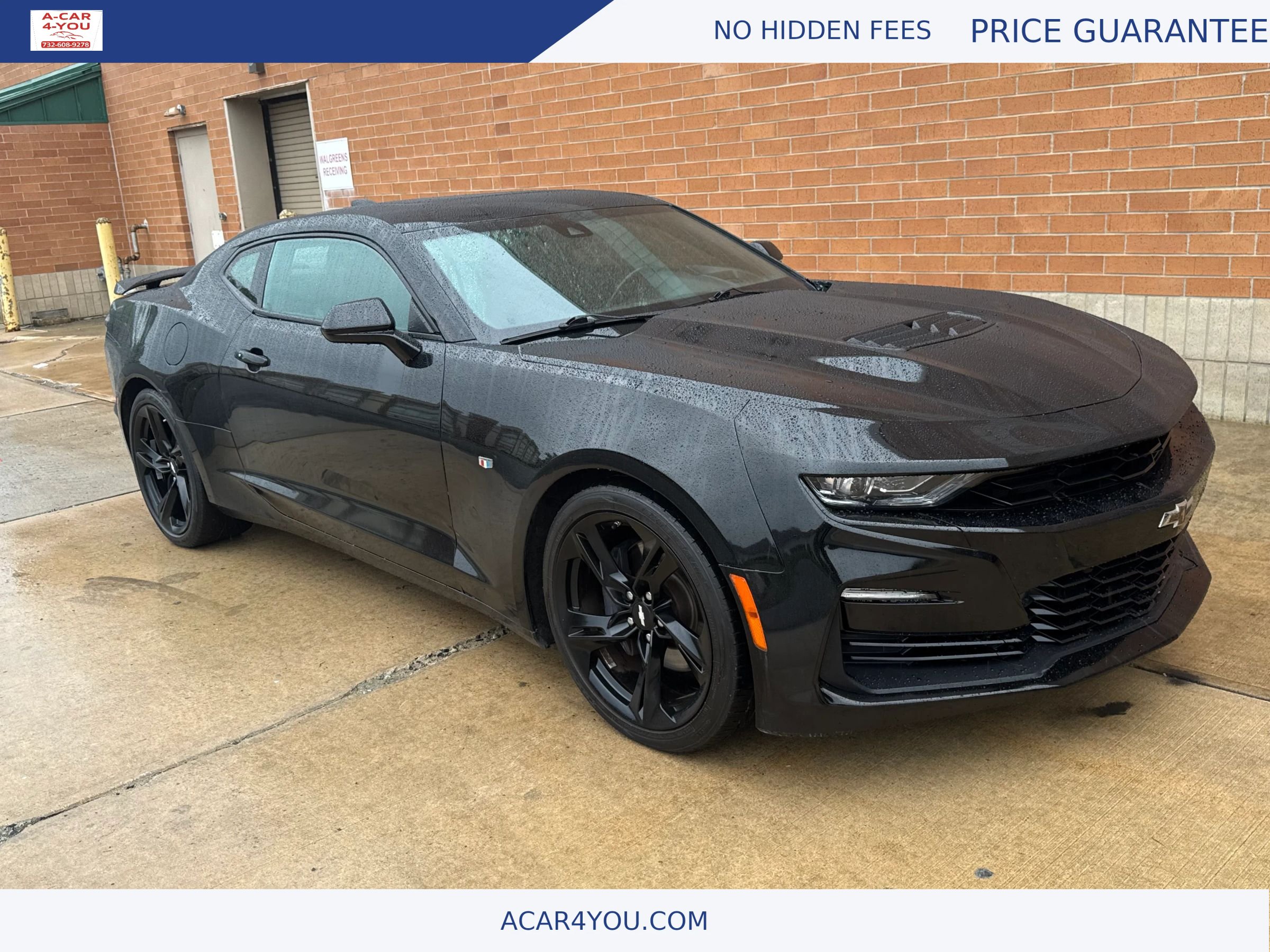 Used 2019 Chevrolet Camaro SS RWD image 2