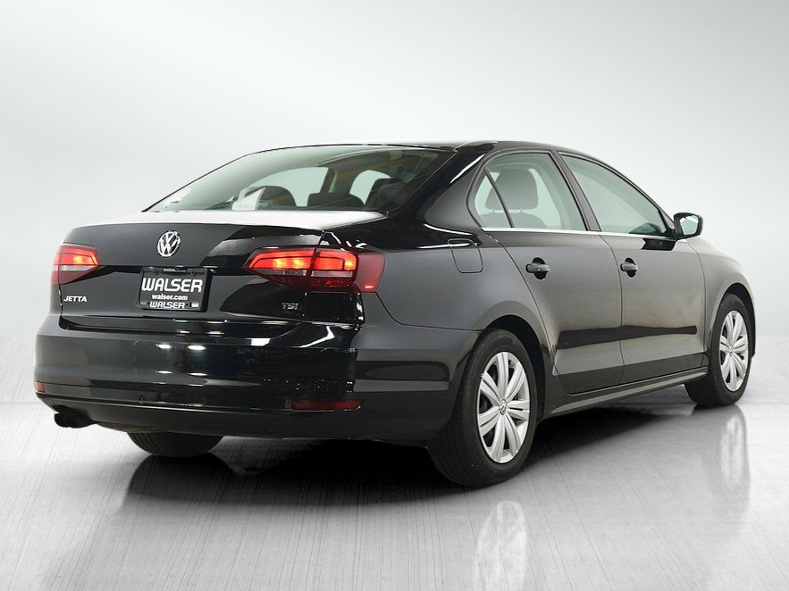 Used 2017 Volkswagen Jetta S w/ Jetta S Cold Weather Package FWD image 5