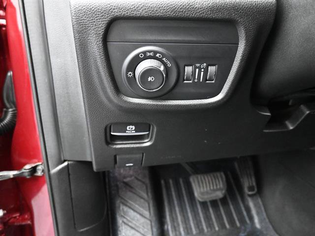 Used 2022 Jeep Grand Cherokee L Limited AWD/4WD image 10