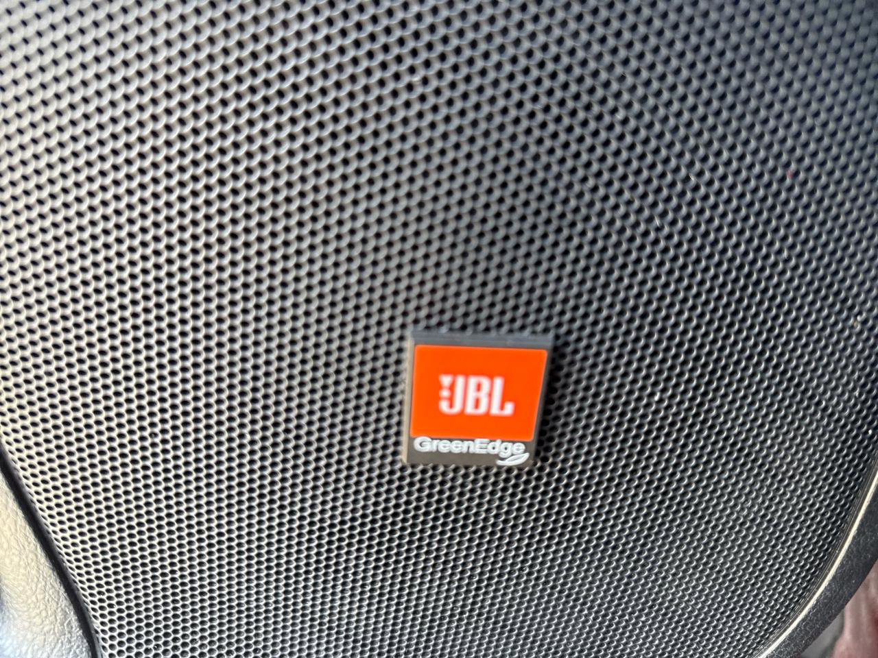 Used 2014 Toyota Highlander Limited image 30