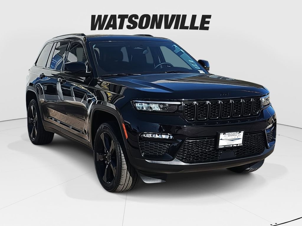Used 2023 Jeep Grand Cherokee Limited w/ Black Appearance Package image 1