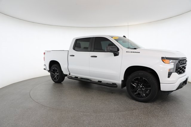 Used 2023 Chevrolet Silverado 1500 Custom image 25
