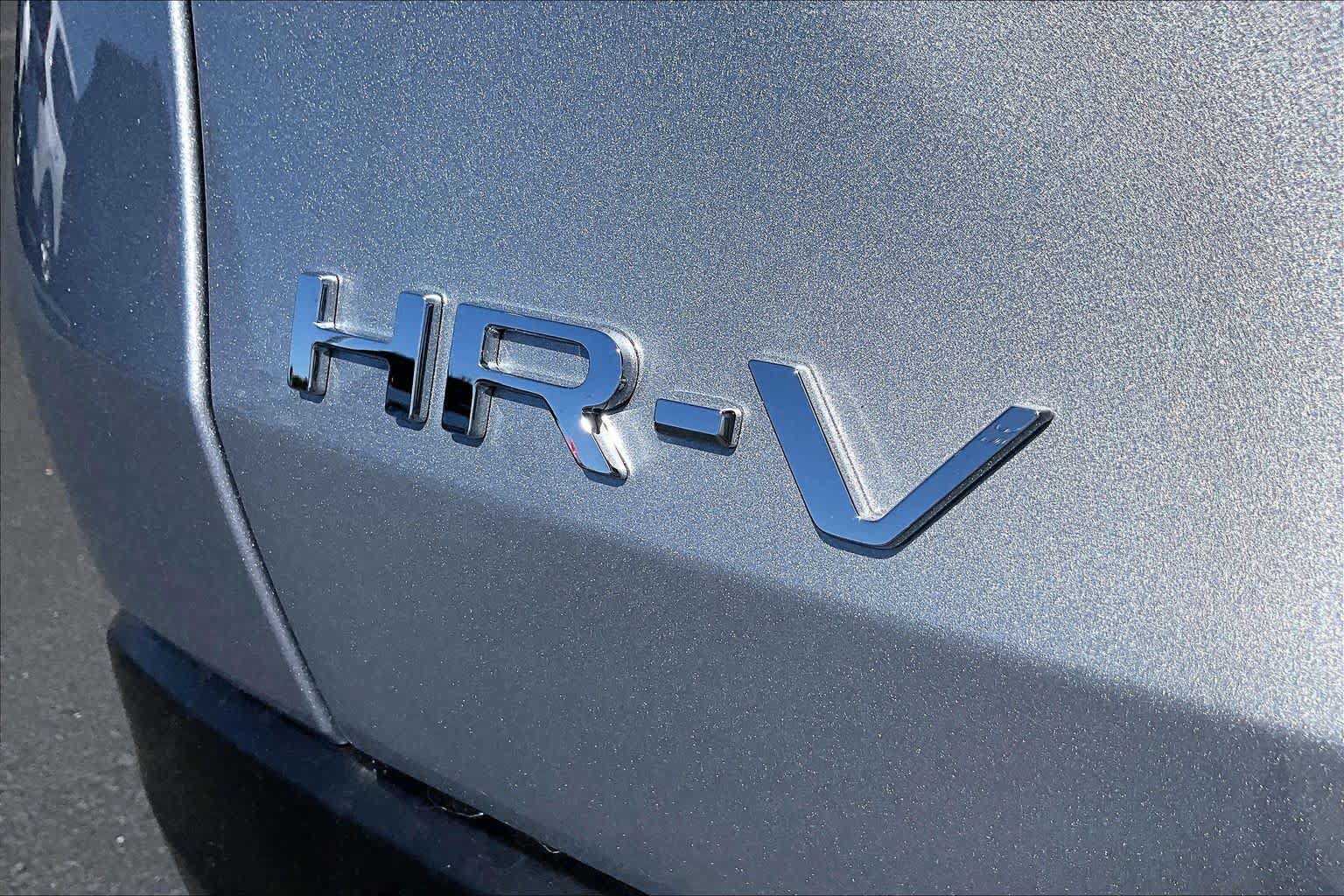 New 2027 Honda HR-V LX image 15