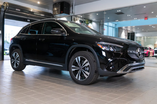 New 2026 Mercedes-Benz GLA 250 4MATIC image 1