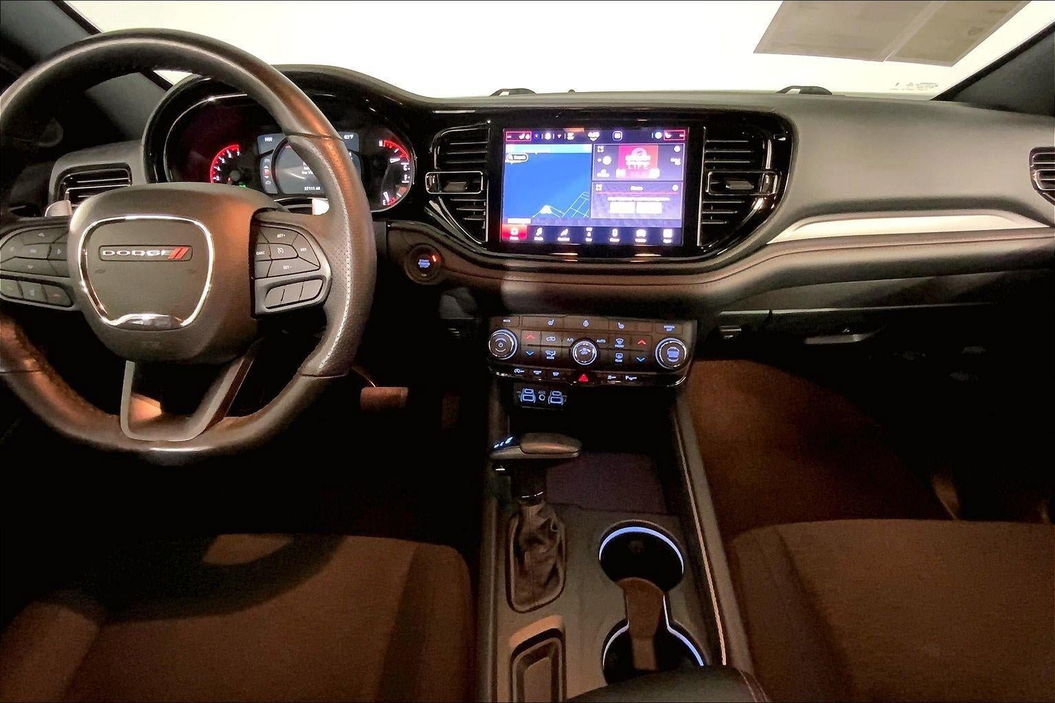 Used 2025 Dodge Durango GT AWD/4WD image 15
