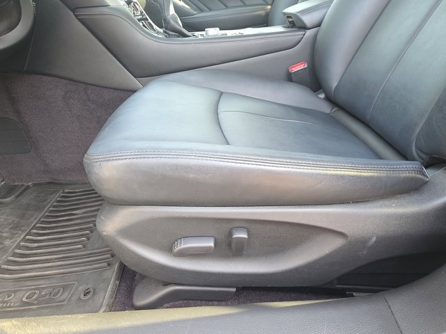 Used 2015 INFINITI Q50 Premium w/ Navigation Package image 27