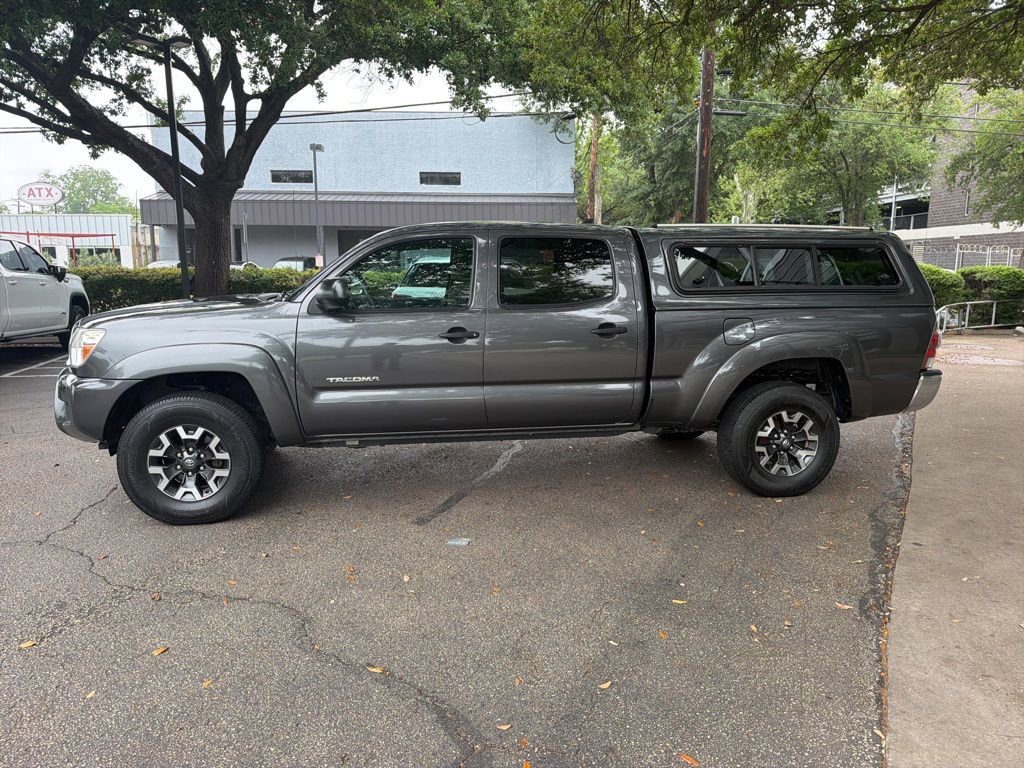 Used 2014 Toyota Tacoma PreRunner w/ SR5 Package RWD image 4