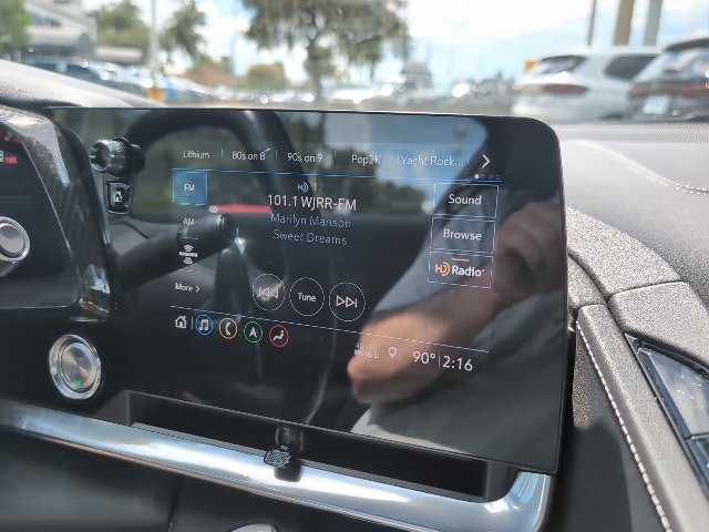 Used 2020 Chevrolet Corvette Stingray Preferred Cpe w/ 2LT Preferred Equipment Group RWD image 19